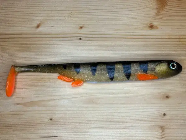 gold-perch-high-ynn6oq.webp